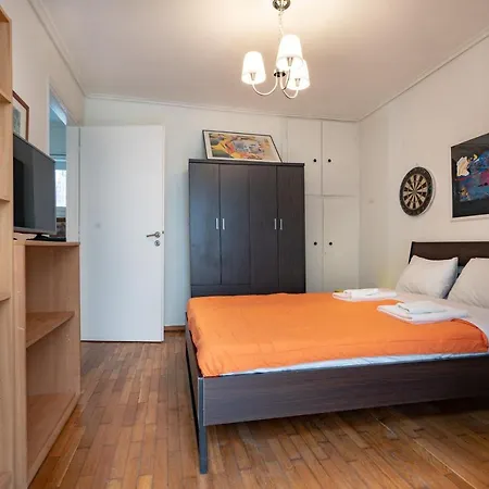 Zografou 1 Bed 2 Pers Apartment